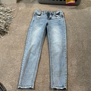 American Eagle mom jeans size 00